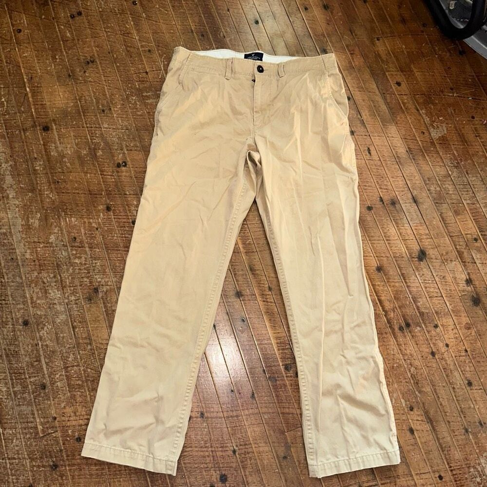 American Eagle relaxed straight 34x34 tan slacks